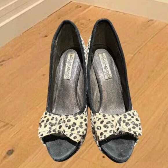 Naughty Monkey Black and Cream Leopard Print Pony Fur Platform Heels Size 8.5 - Picture 4 of 14